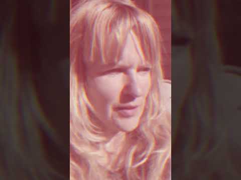 The bliss of being. No clinging or resistance. Just presence prior to interpretation. No concepts.