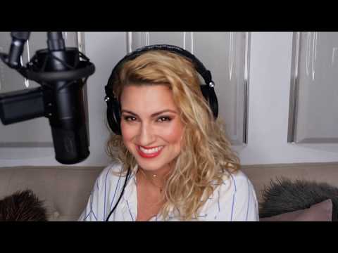 Tori Kelly Performs 'Colors of the Wind' - The Disney Family Singalong