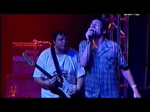 Kispál és a borz - 15. születésnapi koncert (Petőfi Csarnok, 2002)