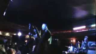 Sick sick sinners ao vivo en tijuana-Road of sin
