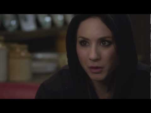 Pretty Little Liars 3x24 "A Dangerous Game" Spencer meets Toby in the diner