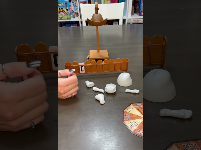 Vídeo relacionado con Gienslru Hangman Game Book, Vocabulary Words Spelling Challenge Table Game, 3D Printed Magnetic Chess Set, Hangmans Challenge Games, Portable Books Design Board Games for Adults (Chess)