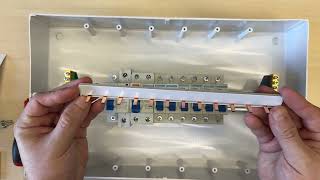 Quadro de Distribuição Simples para Casa Pequena QDC