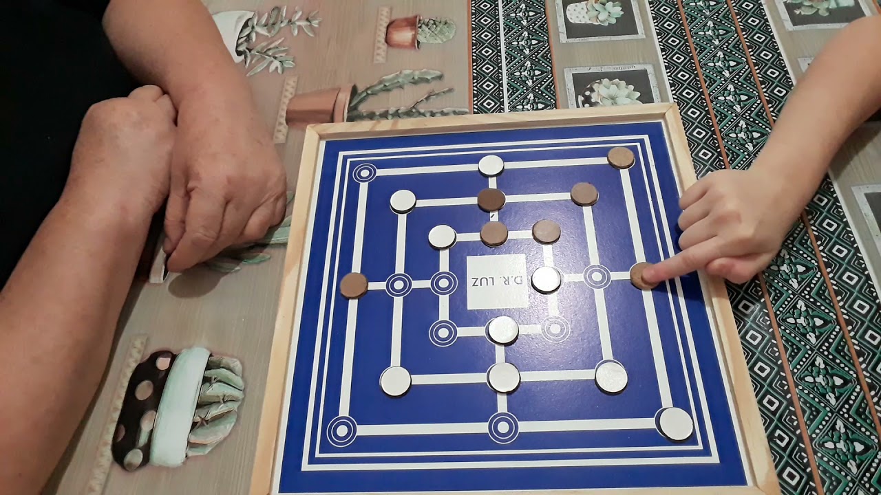 Como jogar trilha , Jogo de tabuleiro