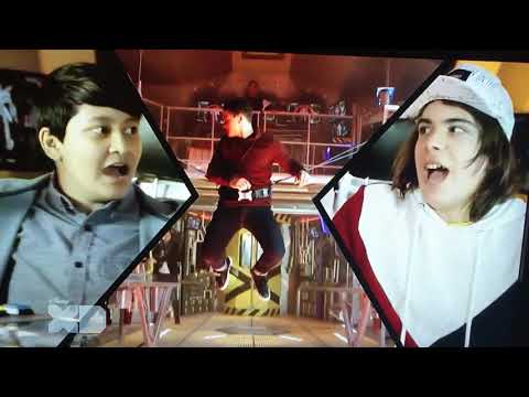 Mech X 4 defeats Traeger