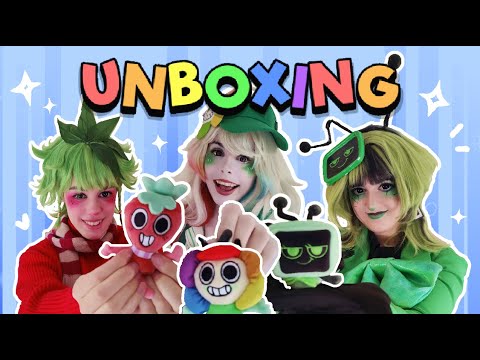 Unboxing the FIRST EVER DANDY'S WORLD Plushies - Official *DISCONTINUED* merch