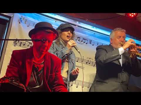 Kyron Bourke (ft Amy Montgomery)....  Cant Get You Out Of My Head