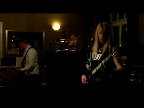 LIVE@IDEAAL.ORG - Piece of Cake (17-03-2010)