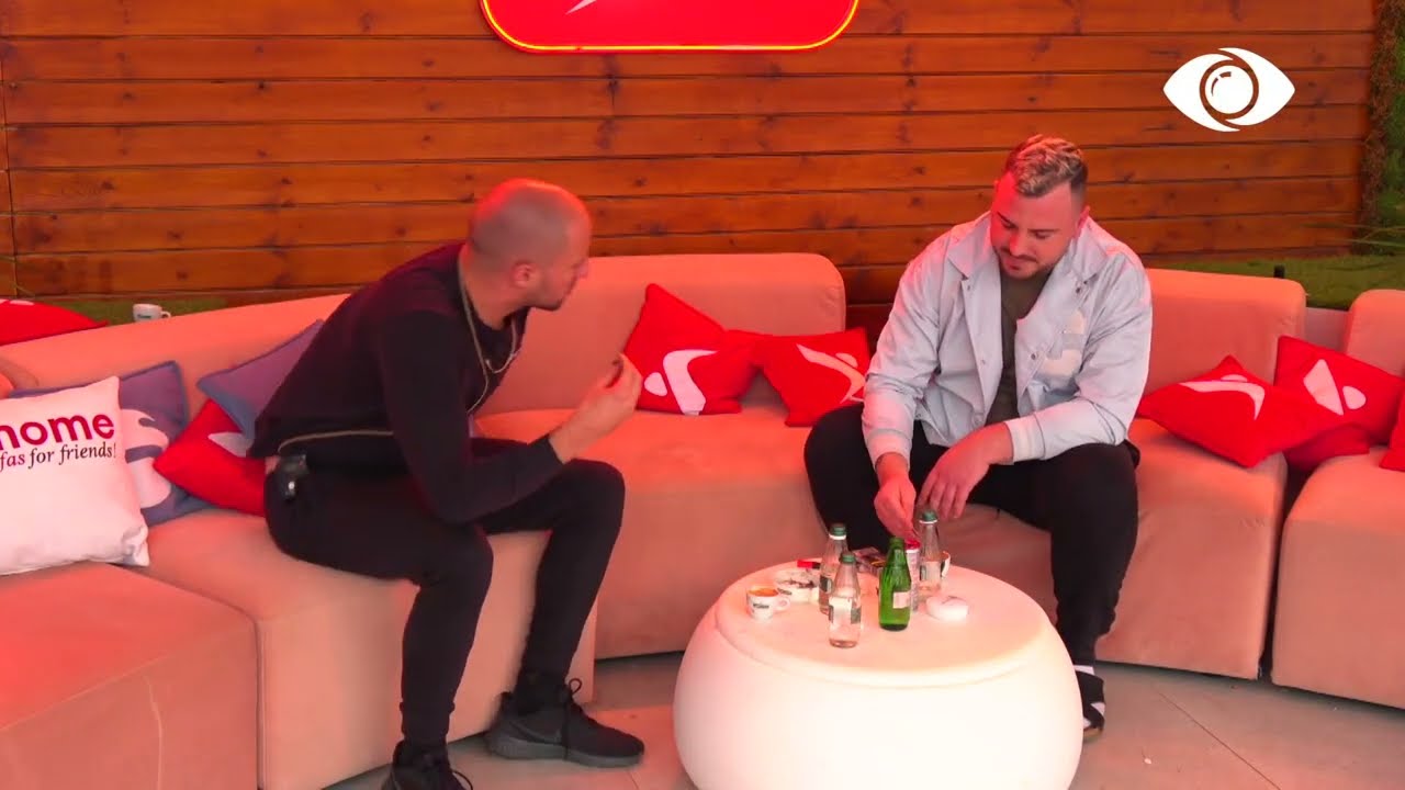 Ronaldo bisedon me Kristin: Po të provokon shumë!