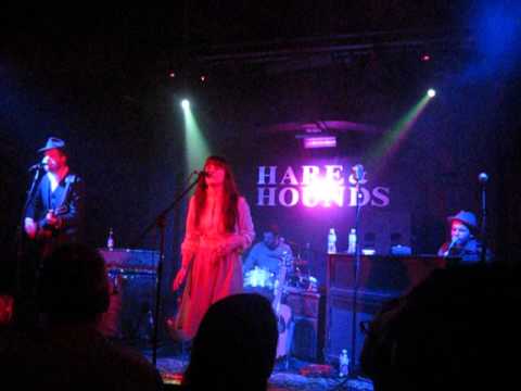 The Weight - David Ford, Jarrod Dickenson and Emily Grove