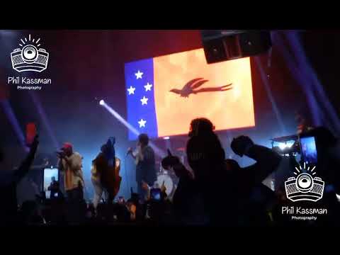 @tonton_malele performing 'Simel Purpur' and 'East side' featuring @nene_morus