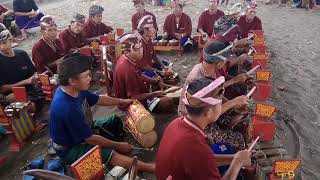 Download lagu Angklung Munduk Bestala 'Be'Nyah' mp3