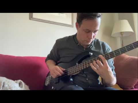 "På Anatomen" Cort Action JR Bass and Boss GT-1B