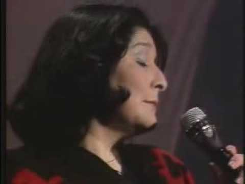Canción de las simples cosas : Mercedes Sosa