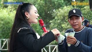 Download lagu KELANGON SUSY ARZETTY SHOW NMS PESTA LAUT/NADRAN DESA WARUDUWUR mp3 Download lagu KELANGON SUSY ARZETTY SHOW NMS PESTA LAUT/NADRAN DESA WARUDUWUR mp3