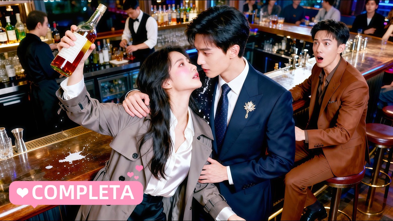 💗A garota beijou à força um estranho, e descobriu-se que o estranho era o tio CEO do namorado dela!