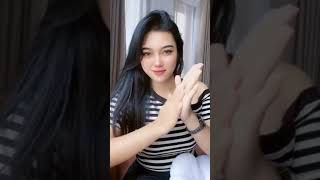 Download lagu Come on, let's go in, don't want to know mp3