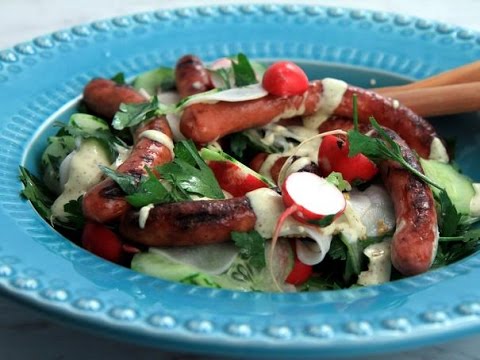 Grillad korv med senapscrème och rättikssallad - Köket