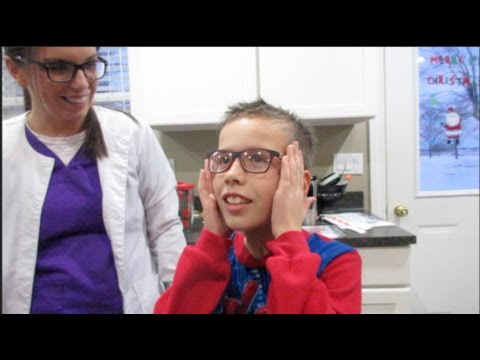 KID SEES FOR THE FIRST TIME AFTER GETTING GLASSES