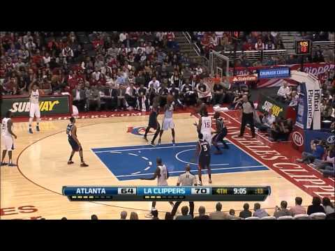 Eric Bledsoe kontra obrona Hawks