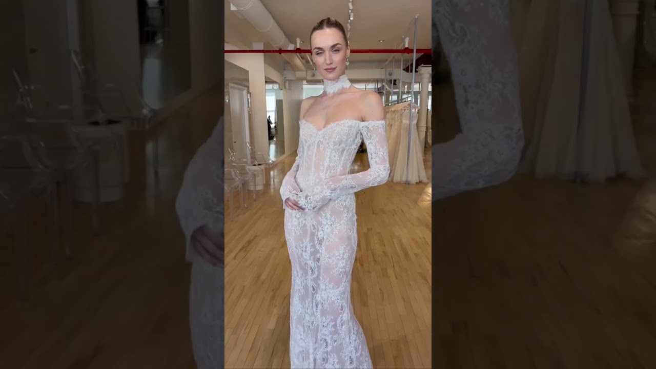 Berta Bridal Spring 2024 collection in NY Bridal Fashion week 🌼💎🌼