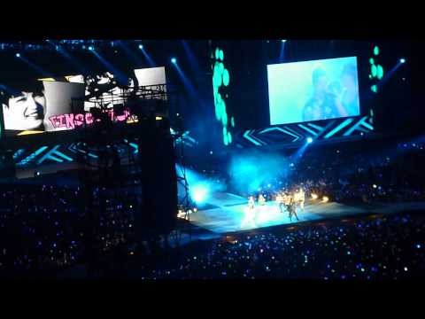 [fancam] 120922 Super Junior feat f(x) - Oops! @ SMTOWN Jakarta