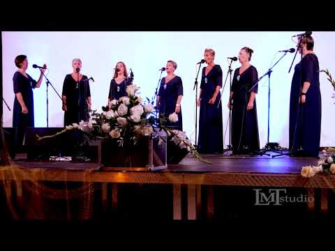 Ženska klapa Amfora - Novljansko kolo