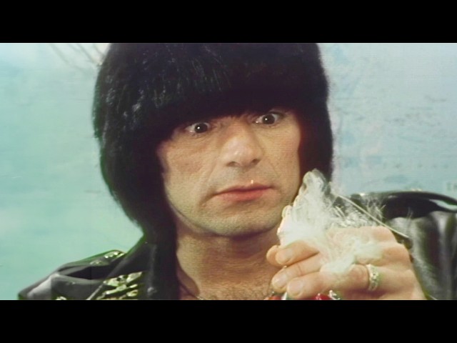 Ramones - Rock N' Roll High School (Official Music Video)