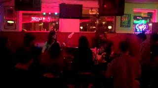 The Very Knees -- Don't Bring Me Down