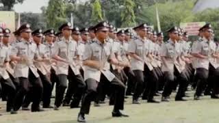 preview picture of video 'Yel yel Penutupan Diktuba Loy41it45 Polda Sumut 2017'