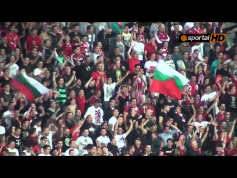 Сектор "Г" избухна след гола на Карачанаков