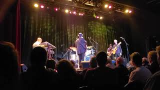 acoustic alchemy introductions