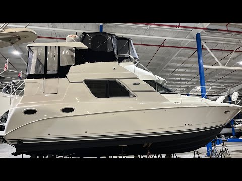 1998 Silverton 352 Motor Yacht For Sale in Sandusky, Ohio. Asking; $79,900