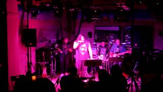 FM Rock plays Hold Your Head Up (Argent)