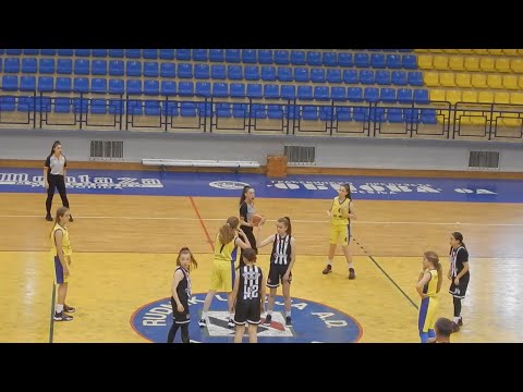 Polufinale - mlađe pionirke ŽKK Pljevlja - ŽKK Primorje  PRVA ČETVRTINA