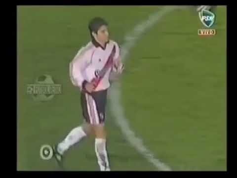 Javier Saviola (River Plate) - 08/11/2000 - River Plate 4x3 Flamengo-BRA - 1 gol