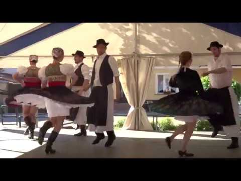 FS ŠARVANCI - z Prahy / FF Staročeské máje - Karlštejn  2017 č.16