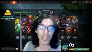 GLOGLOSOR CIERRA LA PUERTA CON CHAPA PERO SU TIO LE SORPRENDE POR LA VENTANA // Clip Gloglosor