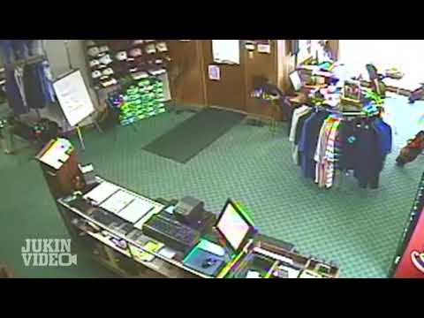 “Eladon the traveling merchant has arrived!”