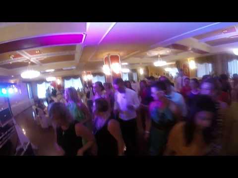 Animazione Coinvolgente per Matrimoni -  Hully Gully Balli Classici - Francesco Barattucci