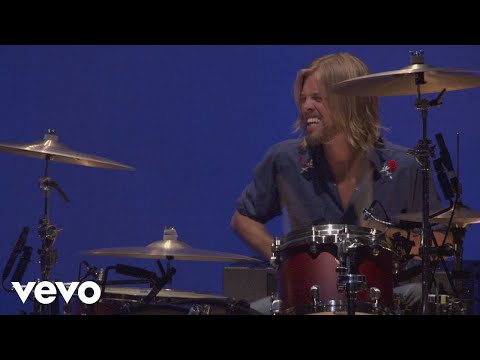 Foo Fighters - Razor (from Skin And Bones, Live in Hollywood, 2006)