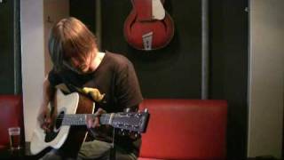 Bertolf - Me And My Guitar (James Taylor)