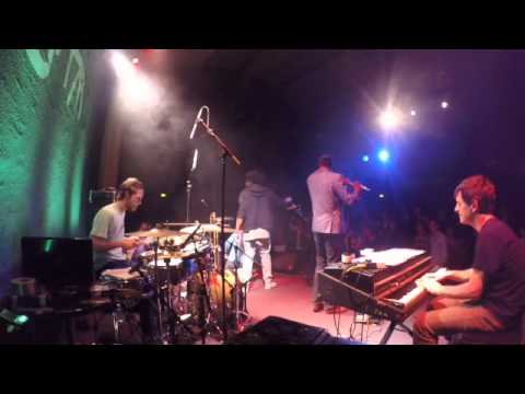 Chlorine Free feat. Soweto Kinch  'Natural Blend'