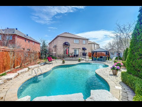 2320 Hertfordshire Way Oakville