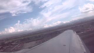 preview picture of video 'LAN Colombia a320 Despegando de Bogotá, El Dorado'