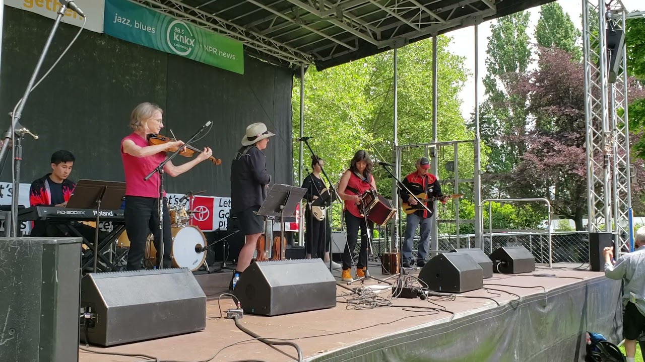 Promotional video thumbnail 3 for WHOZYAMAMA  Cajun and Zydeco Band