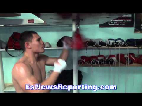 alex luna kills the speed bag - EsNews Boxing