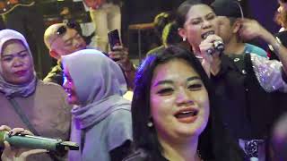 Download lagu NOVIA ROZMA | IRA ARNETA | RINA APRILIA FEAT SORE HARI MUSIC LIVE SHOW ANGKRINGAN TEH ITA mp3