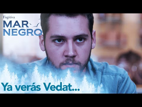 Murat mira el video de Vedat - Capítulo 65 | Fugitiva