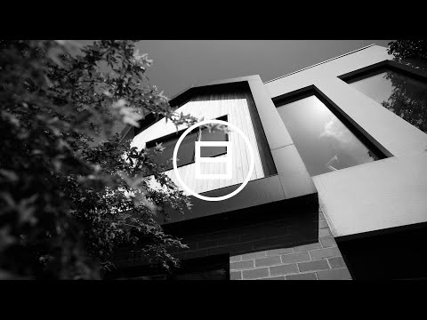 WHITEFOX - 41 Linton Street, Balaclava.